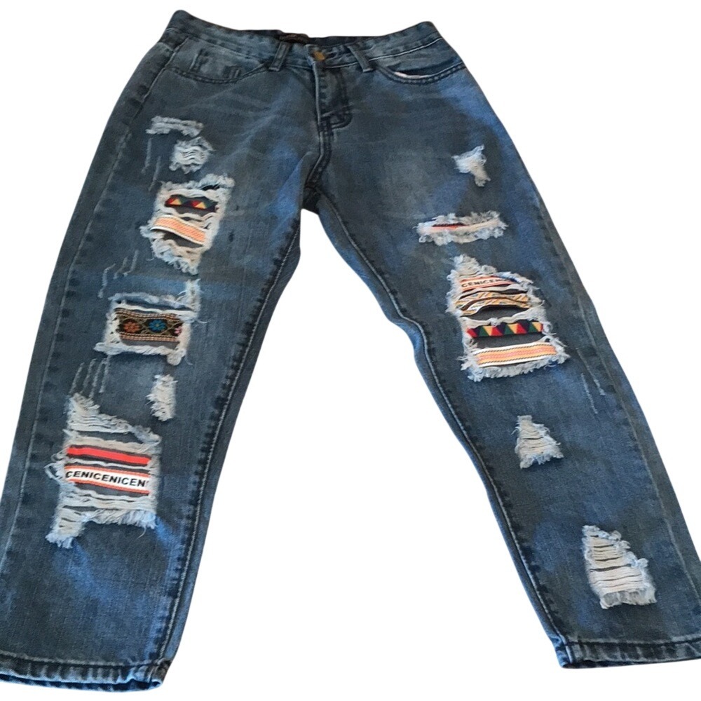 Fashion nova denim distressed‎ jeans with patchwork size 27 M